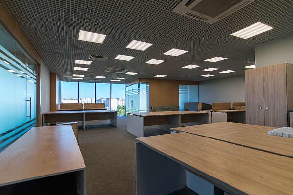 Офис 200 кв.м. с мебелью в БЦ Лотос (класс А)