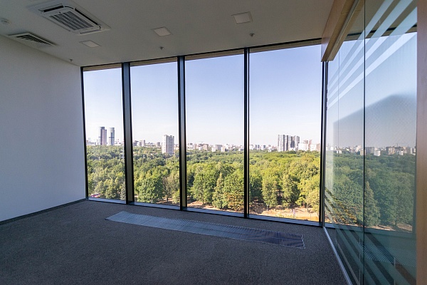 Офис 200 кв.м. с мебелью в БЦ Лотос (класс А)